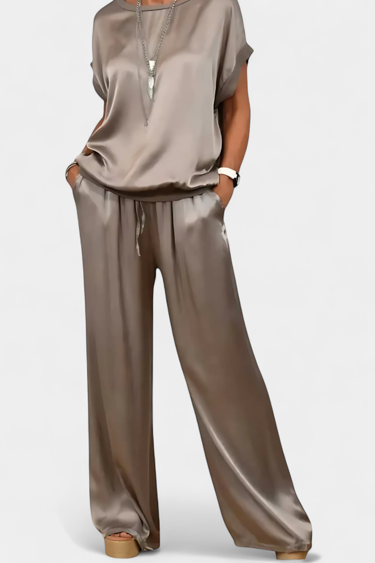 Blasa Ανοιξιάτικο Σετ Δύο Τεμαχίων με Εκλεπτυσμένο Στυλ