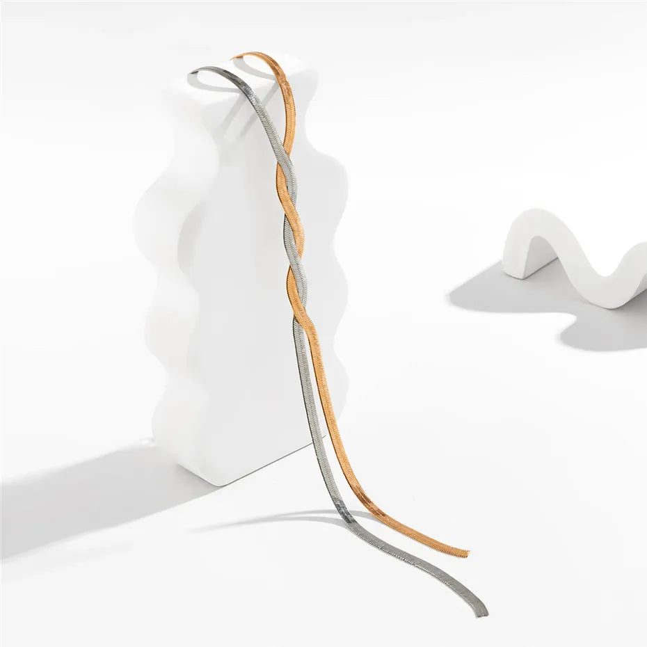 Κομψό Ρυθμιζόμενο Μακρύ Κολιέ με Σχέδιο Φιδιού