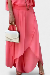 Maravilla Ρευστό Σετ Δύο Τεμαχίων με Χαλαρό Τοπ και Ασύμμετρη Φούστα