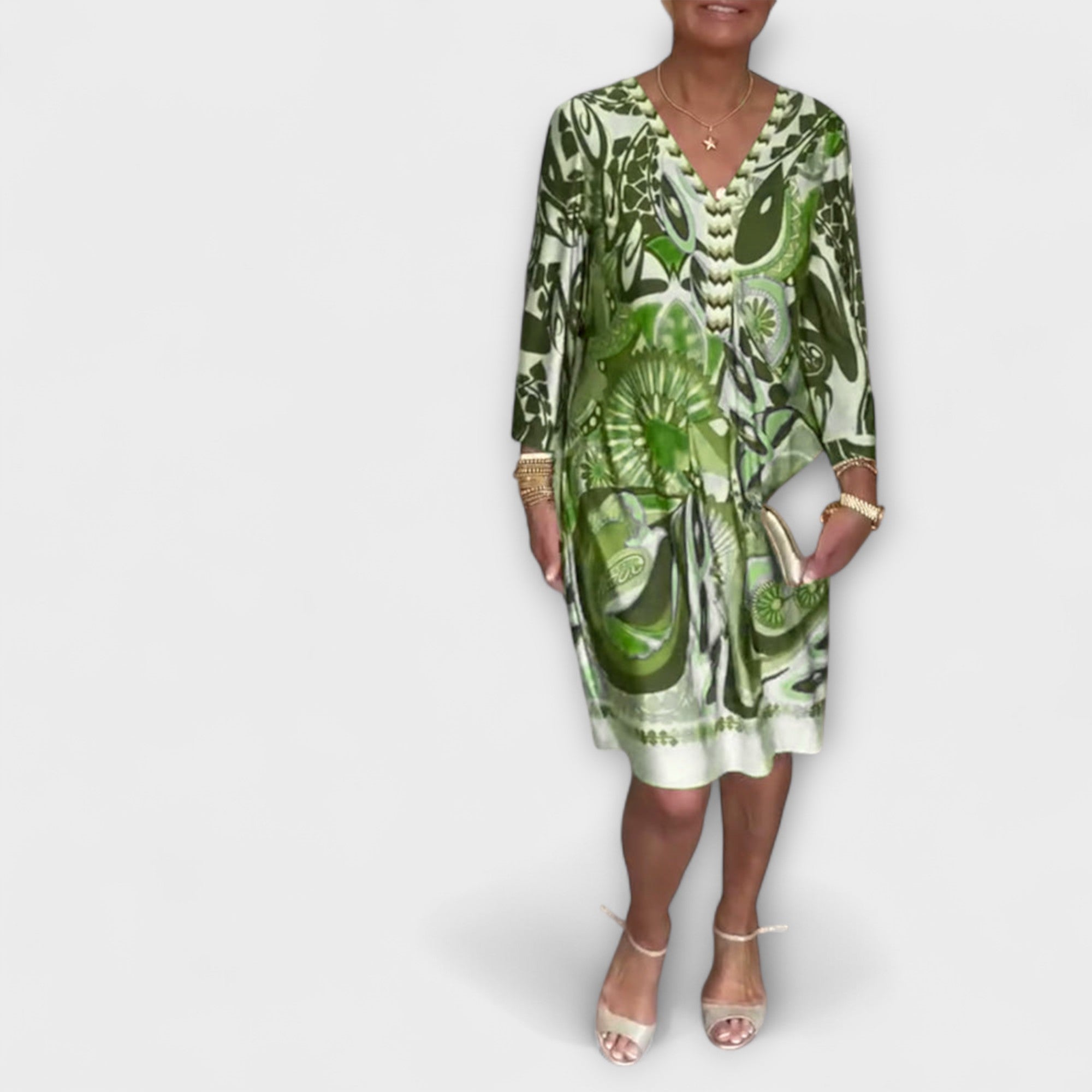 Φόρεμα Χαλαρό με V Ντεκολτέ (Ρετρό Σχέδιο)