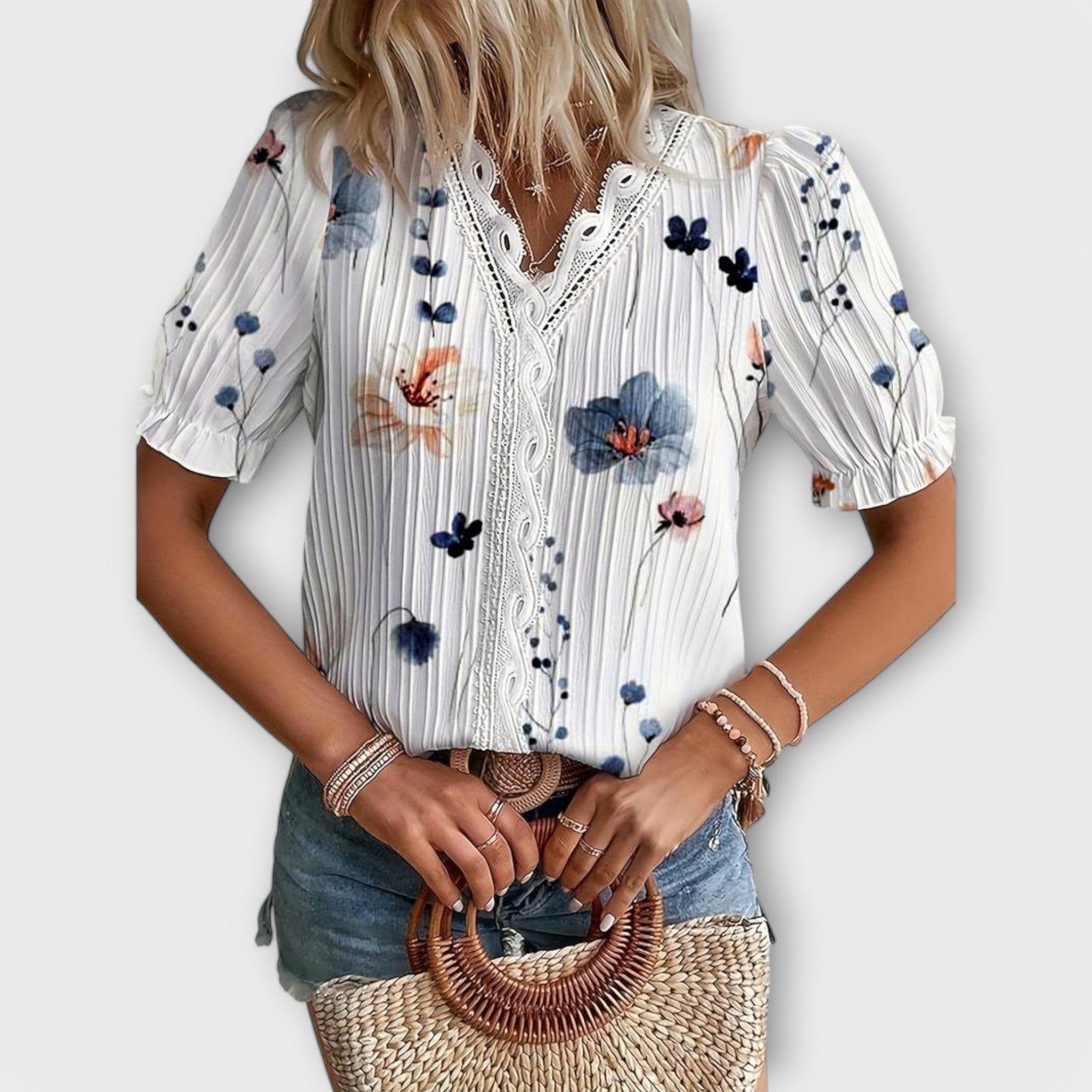 Έμιλι - Μπλούζα μόδας με V λαιμόκοψη