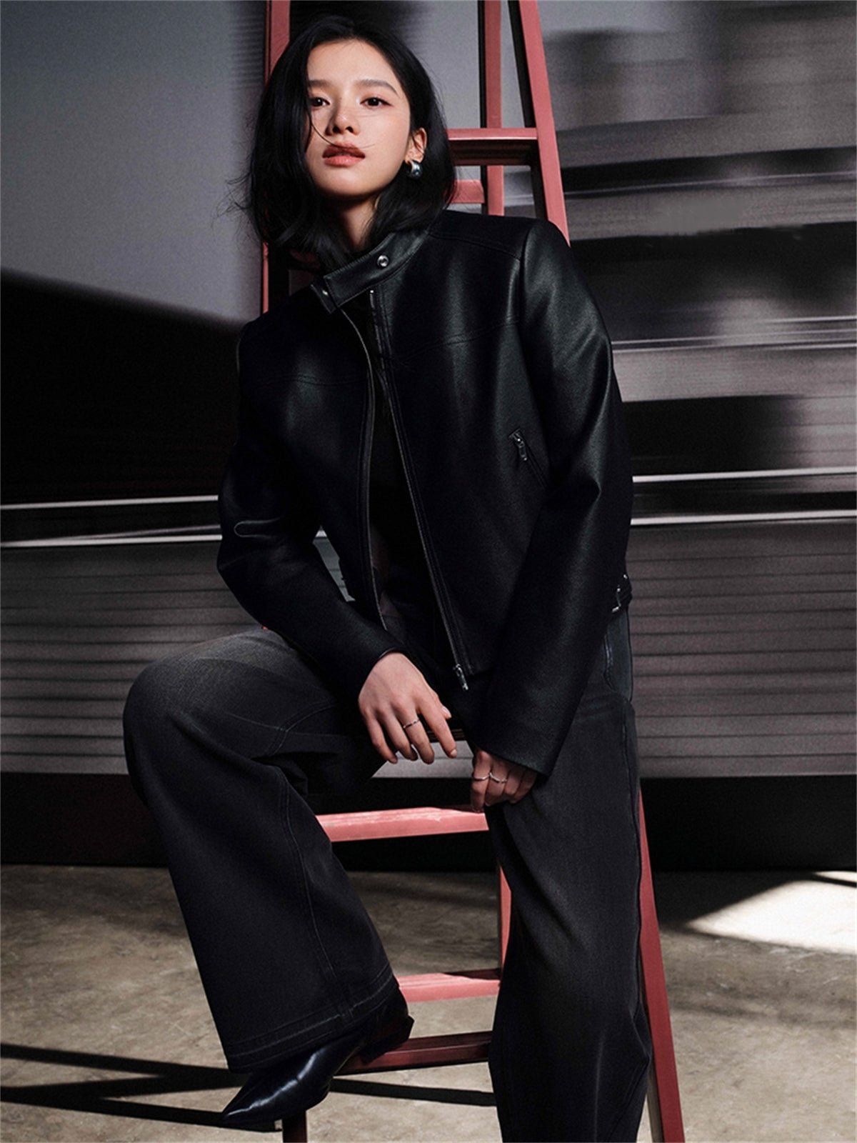 Iris | Κοντό τζάκετ τύπου μοτοσικλέτας από PU