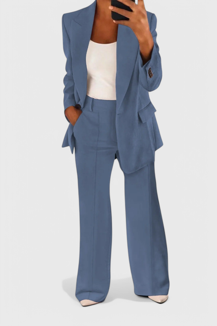 Kaia ΣΠροσεγμένο Σετ Δύο Τεμαχίων για το Γραφείο και Περισσότερα