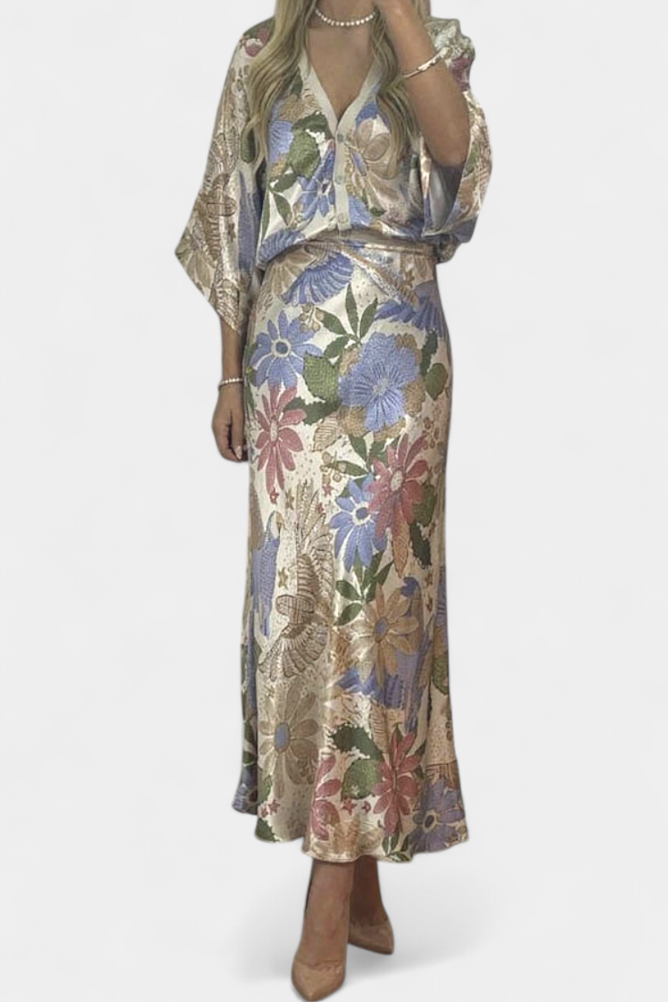 Shae Απαλό Σετ με Μπλούζα και Φλοράλ Φούστα Γοργονέ