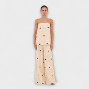 Γεωργία – Ολόσωμη φόρμα πουά