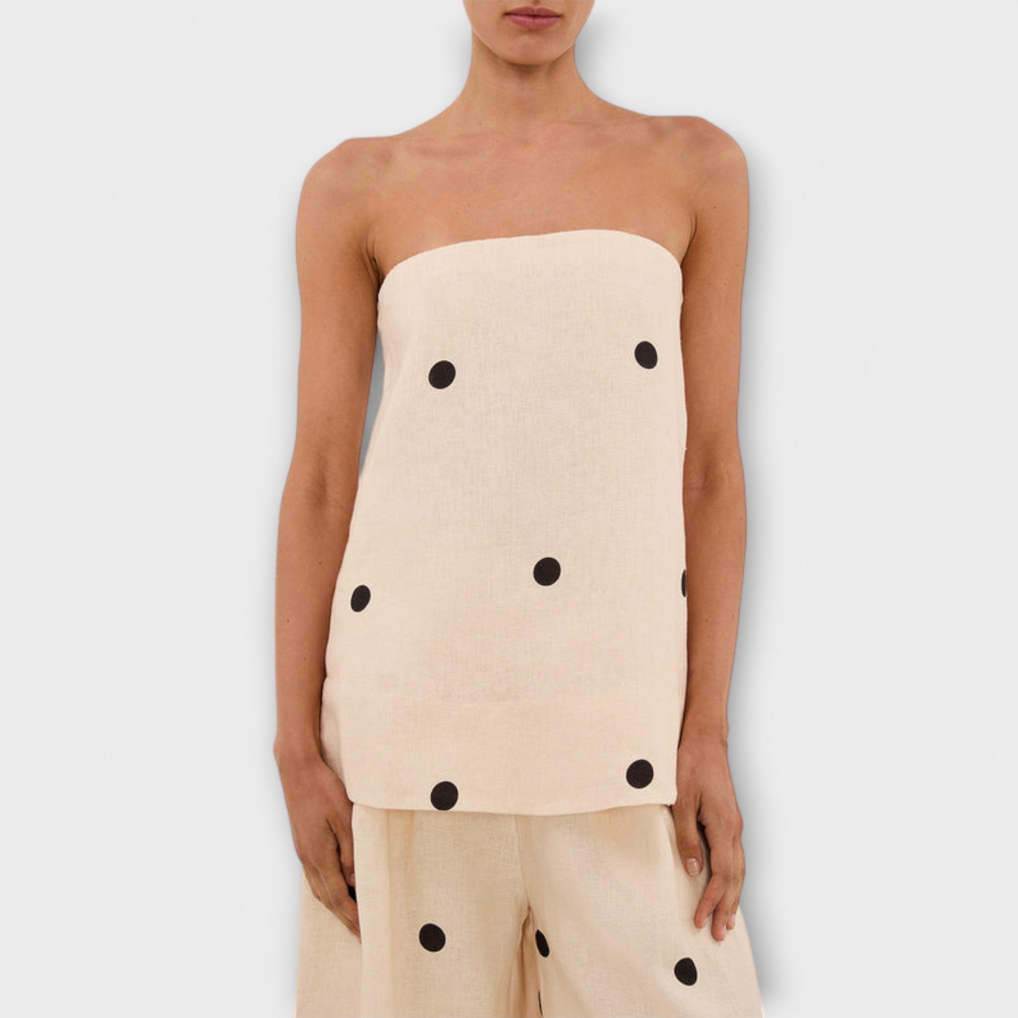 Γεωργία – Ολόσωμη φόρμα πουά