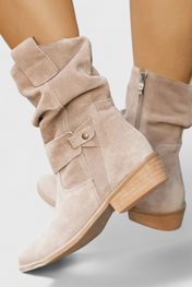 Aira - Μποτίνια από Κλασικό Σουέτ