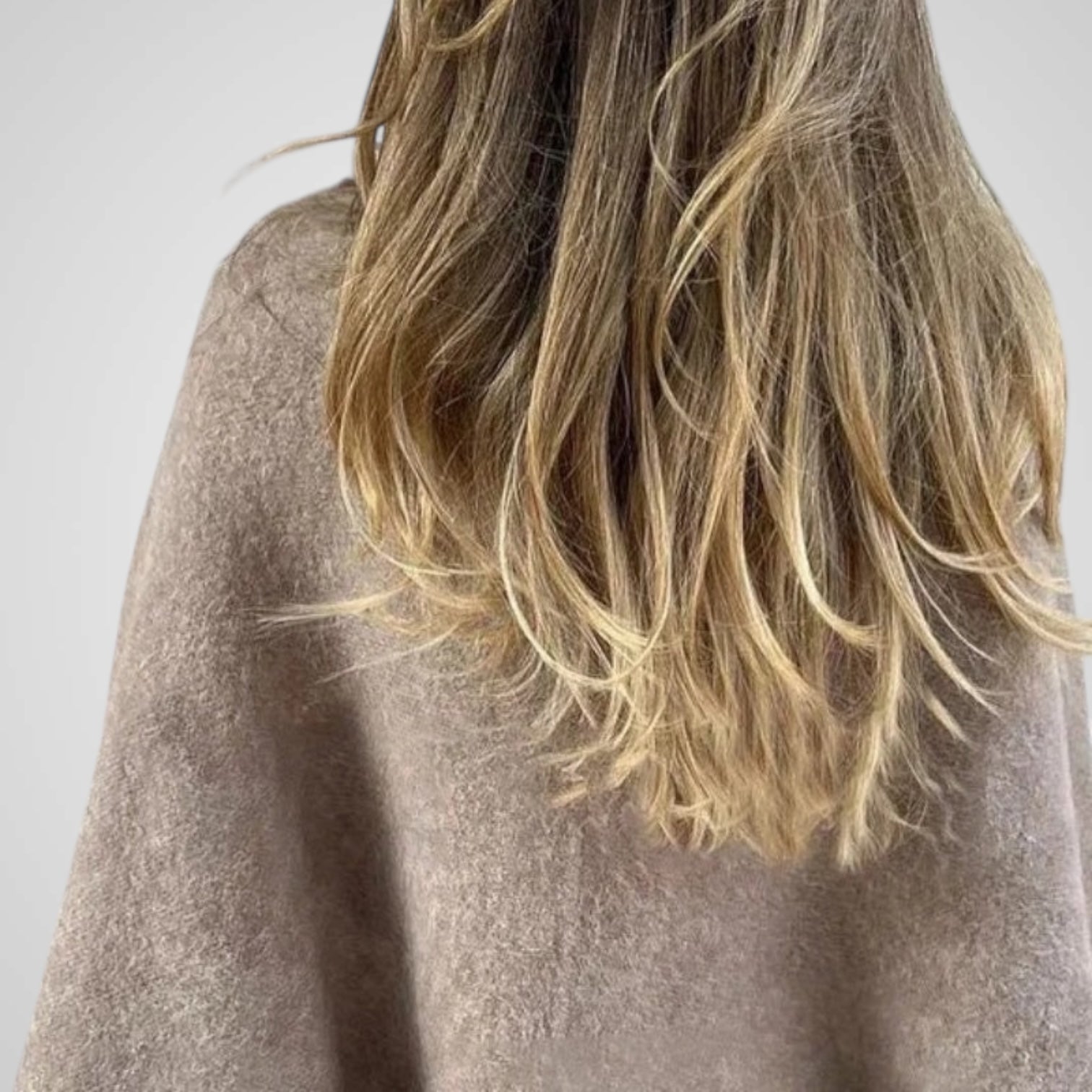 Τέσσα | Κομψό Κοντό Παλτό