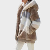 Andrea | Μπουφάν χειμωνιάτικο με κουκούλα και φερμουάρ