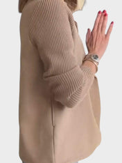 Κομψό σακάκι με πλεκτά μανίκια