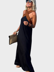 Κομψό Φόρεμα με Ανοιχτή Πλάτη και Μοντέρνο Σταυρωτό Λαιμό