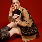 Χαρά | Δερμάτινη τσάντα σλιγκ σε σχήμα κρουασάν