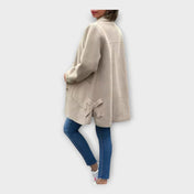 Μακρύ Πανοφώρι με Κλασική Γραμμή και Κουμπιά