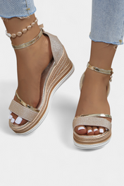 Corinne Orthopedic Wedge Platform Σανδάλια με γυαλιστερό φινίρισμα