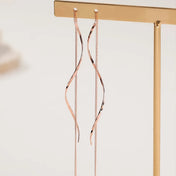 Μακριά Σκουλαρίκια με Σχέδιο Κυμάτων