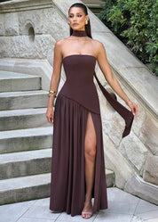 Elena – Maxi Φόρεμα με Ανοιχτούς Ώμους, Σκίσιμο & Choker Λεπτομέρεια