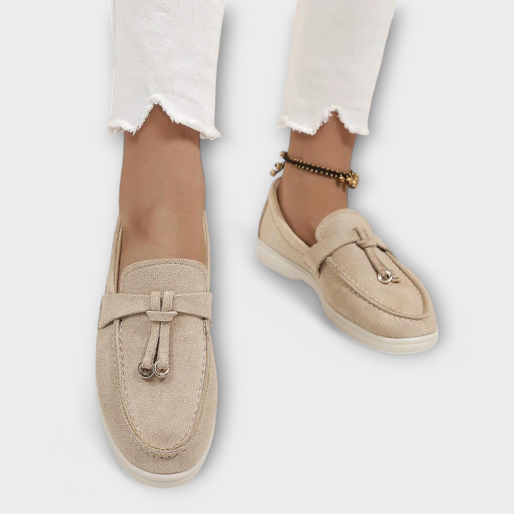 damen-beige-loafer-elegant_3-Photoroom_bea697b3-54d0-4b93-a832-9ccb79465f04.jpg