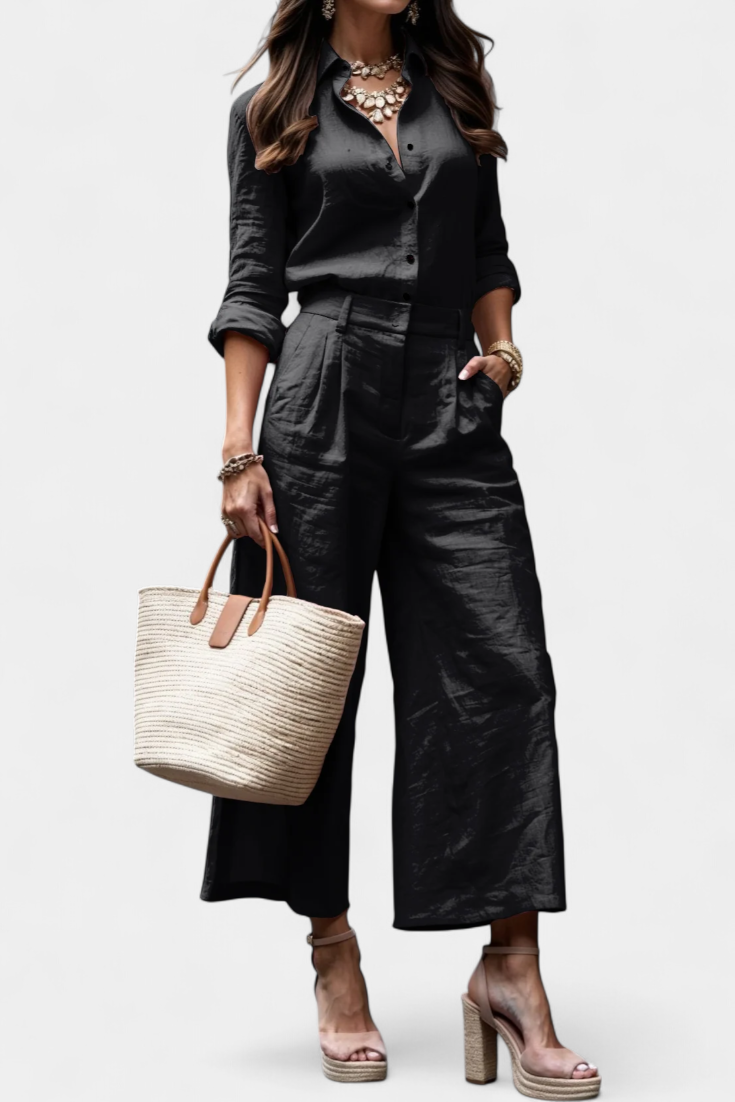 Sabina Ροζ Σετ με Αέρινο Πουκάμισο και Παντελόνια Κάπρι