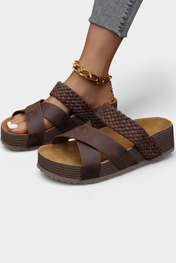 Osela Κομψά σανδάλια με υποστηρικτική σόλα και καθημερινή άνεση