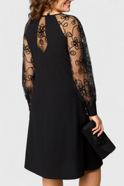 Bellezza Δαντελένιο Φόρεμα με Μακριά Μανίκια και Στρογγυλή Λαιμόκοψη