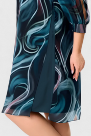 Almira Φόρεμα από Σιφόν με Στάμπα Ocean Whirl και Ρευστή Γραμμή