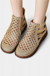 Alica Σανδάλια πλεκτά με ανοιχτό σχέδιο και εύκαμπτη σόλα