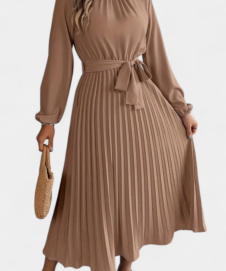 layla-elegantes-damenkleid-mit-stehkragen-und-falten-gurtel-zeitlos-vielseitig-bequem-khaki-s-11-Photoroom_b5834f3e-beb2-48a0-b823-2066128fae56.jpg
