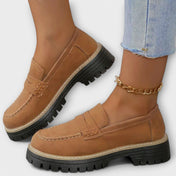 Αλίσα - Μοκασίνι