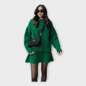 Σετ Πλεκτής Μπλούζας και Φούστας με Μοντέρνα Γραμμή